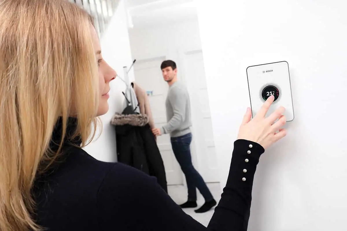 lady house heat control